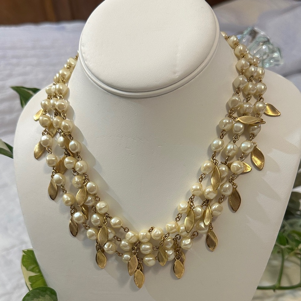 Vintage Avon Gold and Cream Pearl Detailed Leaf Multi Three Strand Necklace.